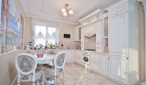 Золотая кухня в Екатеринбурге